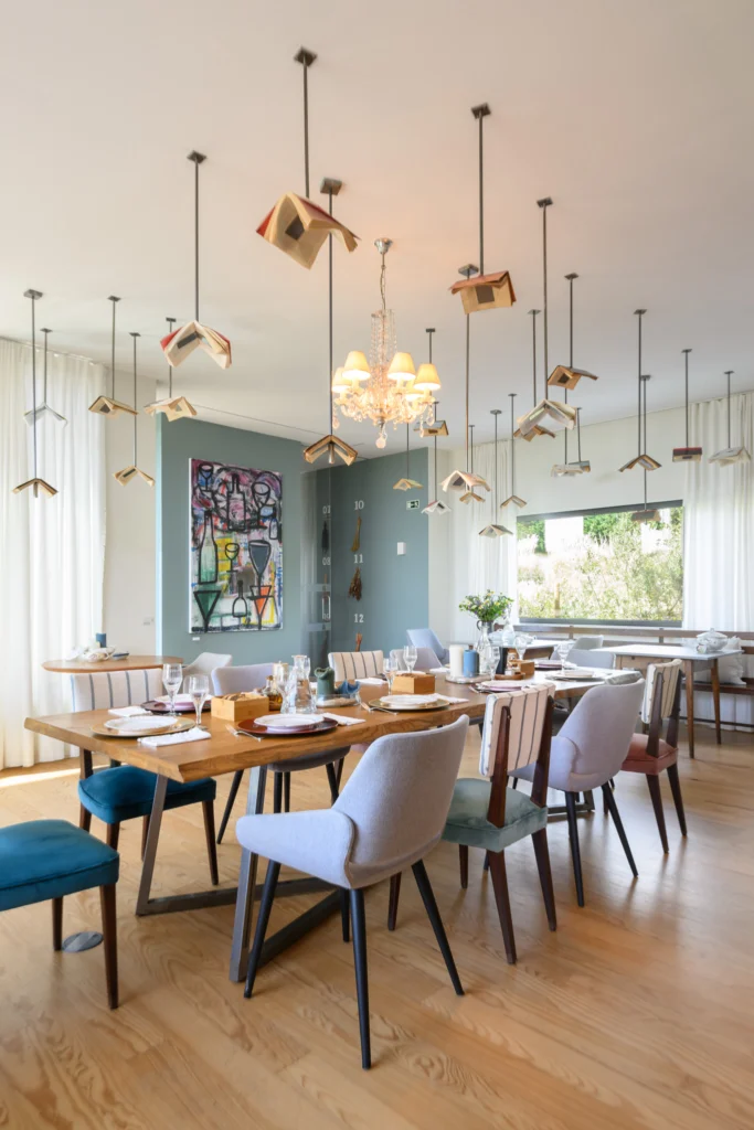 51 Lunch Dinning Room